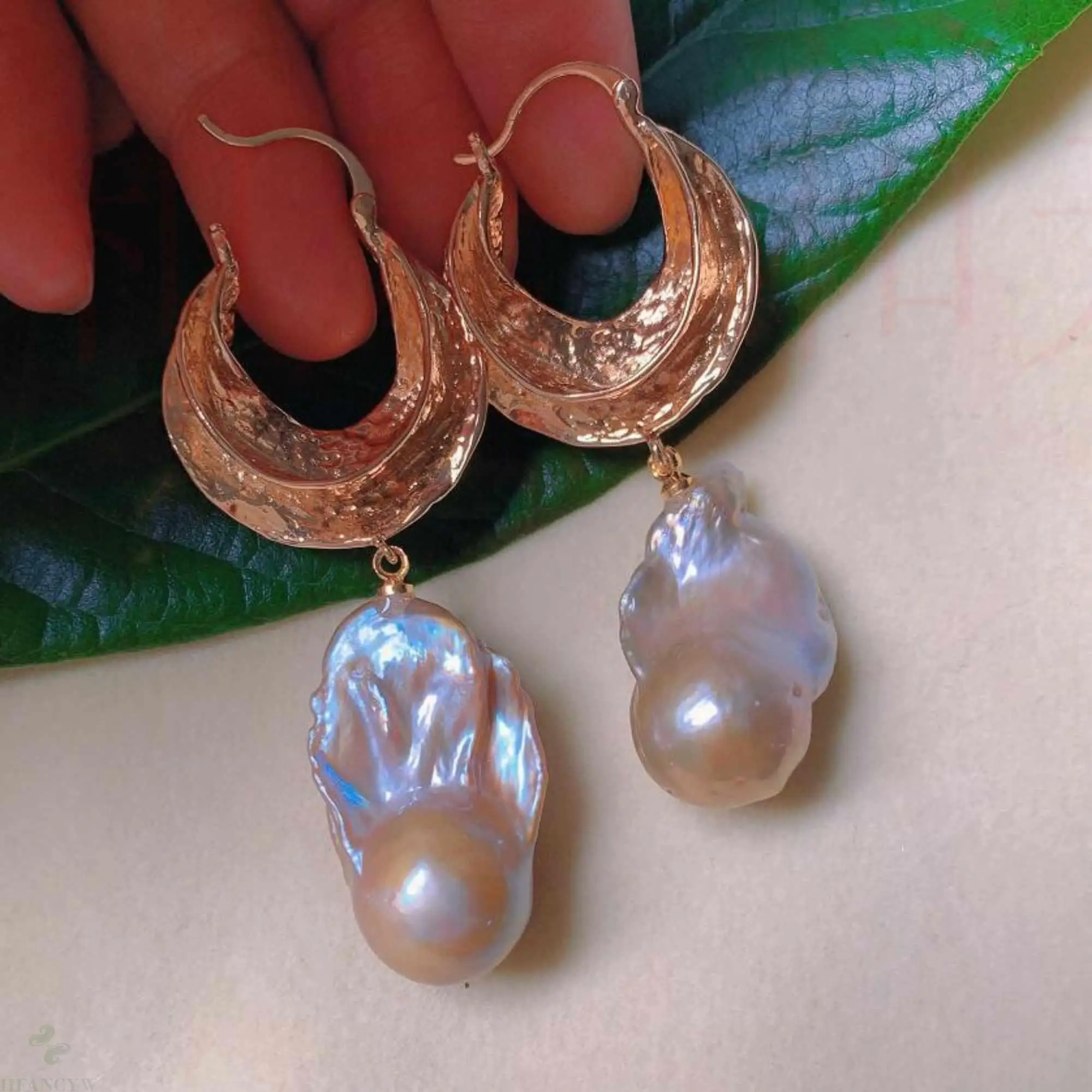 Fashion natural Multicolor Baroque Pearl gold 18k Earrings gift Mother's Day Women Jewelry Cultured CARNIVAL Freshwater Hook
Fashion natural Multicolor Baroque Pearl gold 18k Earrings gift Mother's Day Women Jewelry Cultured CARNIVAL Freshwater Hook