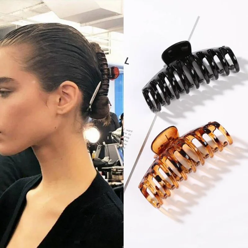 Large Leopard Print Hair Clamps Female Casual Barrette Hair Claws Bath Hair Claw Ponytail Clip Hair Crab
Large Leopard Print Hair Clamps Female Casual Barrette Hair Claws Bath Hair Claw Ponytail Clip Hair Crab
