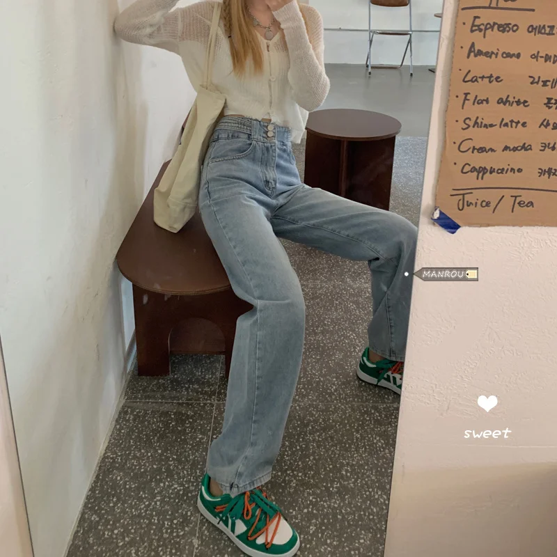 summer 2021 new small thin light color jeans women's straight tube loose wide leg pants
summer 2021 new small thin light color jeans women's straight tube loose wide leg pants