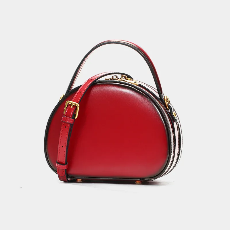 2021 New Messenger Bag Fashion Lady Handbag Retro Small Round Shape High Quality Hardware Accessories
2021 New Messenger Bag Fashion Lady Handbag Retro Small Round Shape High Quality Hardware Accessories
