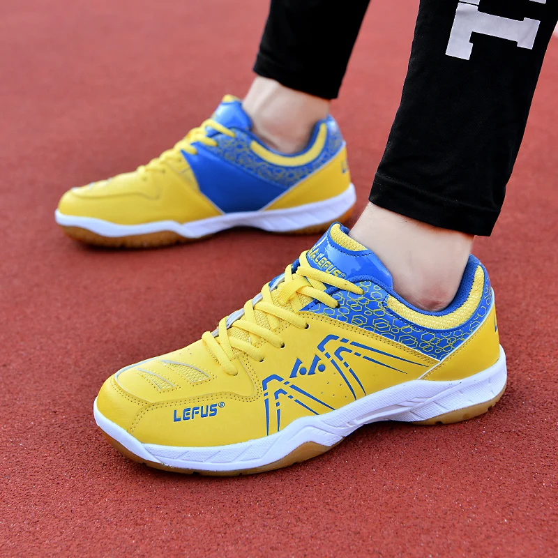Volleyball Tennies Shoes for Men Women Professional Court Sport Sneakers Breathable Men Women Badminton Sneakers Mens Trainers
Volleyball Tennies Shoes for Men Women Professional Court Sport Sneakers Breathable Men Women Badminton Sneakers Mens Trainers