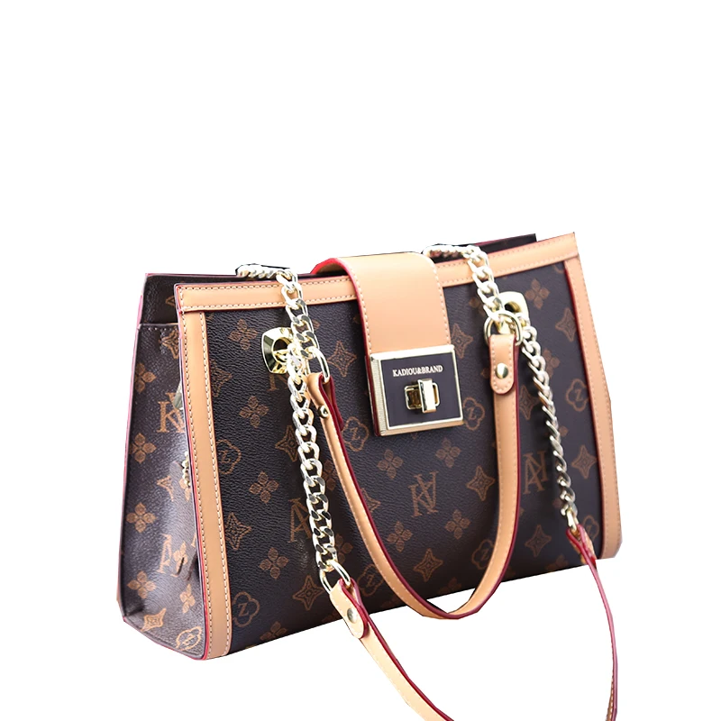 Genuine Leather Women Buckets 2021 New Fashion Retro Chain Single Shoulder Bags Ladies Famous Handbags V Bags In Luxury Handbags
Genuine Leather Women Buckets 2021 New Fashion Retro Chain Single Shoulder Bags Ladies Famous Handbags V Bags In Luxury Handbags