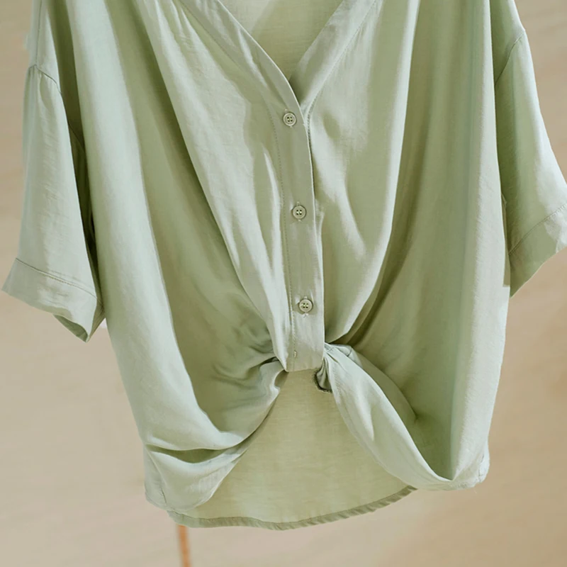 Women Blouses Summer 2021 White Short Sleeve Goth Blouse Women Esthetic Knot on Waist Loose Shirts Cotton Tops Femmes Blouses
Women Blouses Summer 2021 White Short Sleeve Goth Blouse Women Esthetic Knot on Waist Loose Shirts Cotton Tops Femmes Blouses