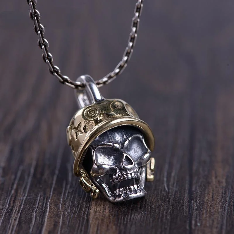 New Gothic Skull Warrior Pendant Necklace for Men and Women Couples Cool Hip Hop Necklace Jewelry Gift
New Gothic Skull Warrior Pendant Necklace for Men and Women Couples Cool Hip Hop Necklace Jewelry Gift