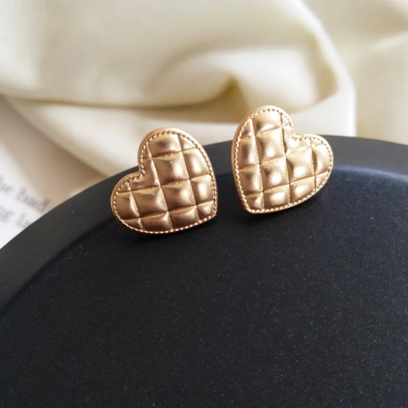High Sense Earrings S925 Silver Needle Girly Temperament Earrings Fashion Pearl Pendant Earrings Wholesale Jewelry Earings
High Sense Earrings S925 Silver Needle Girly Temperament Earrings Fashion Pearl Pendant Earrings Wholesale Jewelry Earings