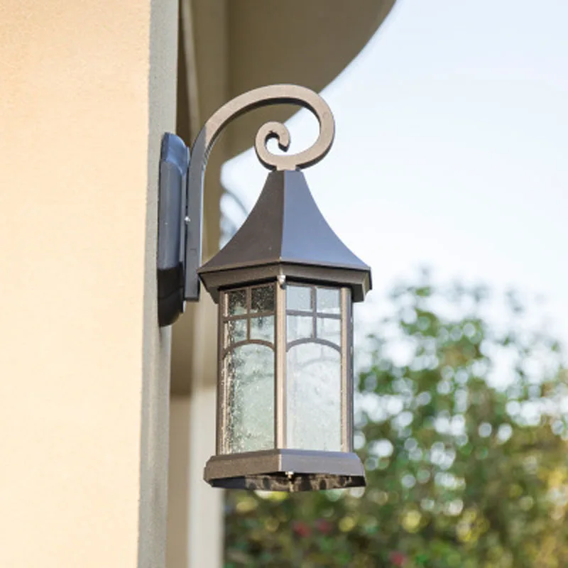 European style retro outdoor waterproof wall lamp antique garden courtyard villa balcony aisle lamp fence gate corridor lamp
European style retro outdoor waterproof wall lamp antique garden courtyard villa balcony aisle lamp fence gate corridor lamp