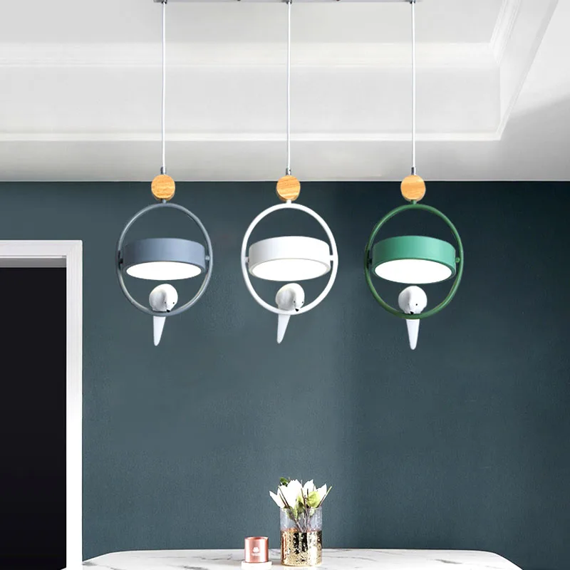 Nordic restaurant chandelier modern minimalist single head bird adjustable bar LED lamp counter kitchen lamp
Nordic restaurant chandelier modern minimalist single head bird adjustable bar LED lamp counter kitchen lamp