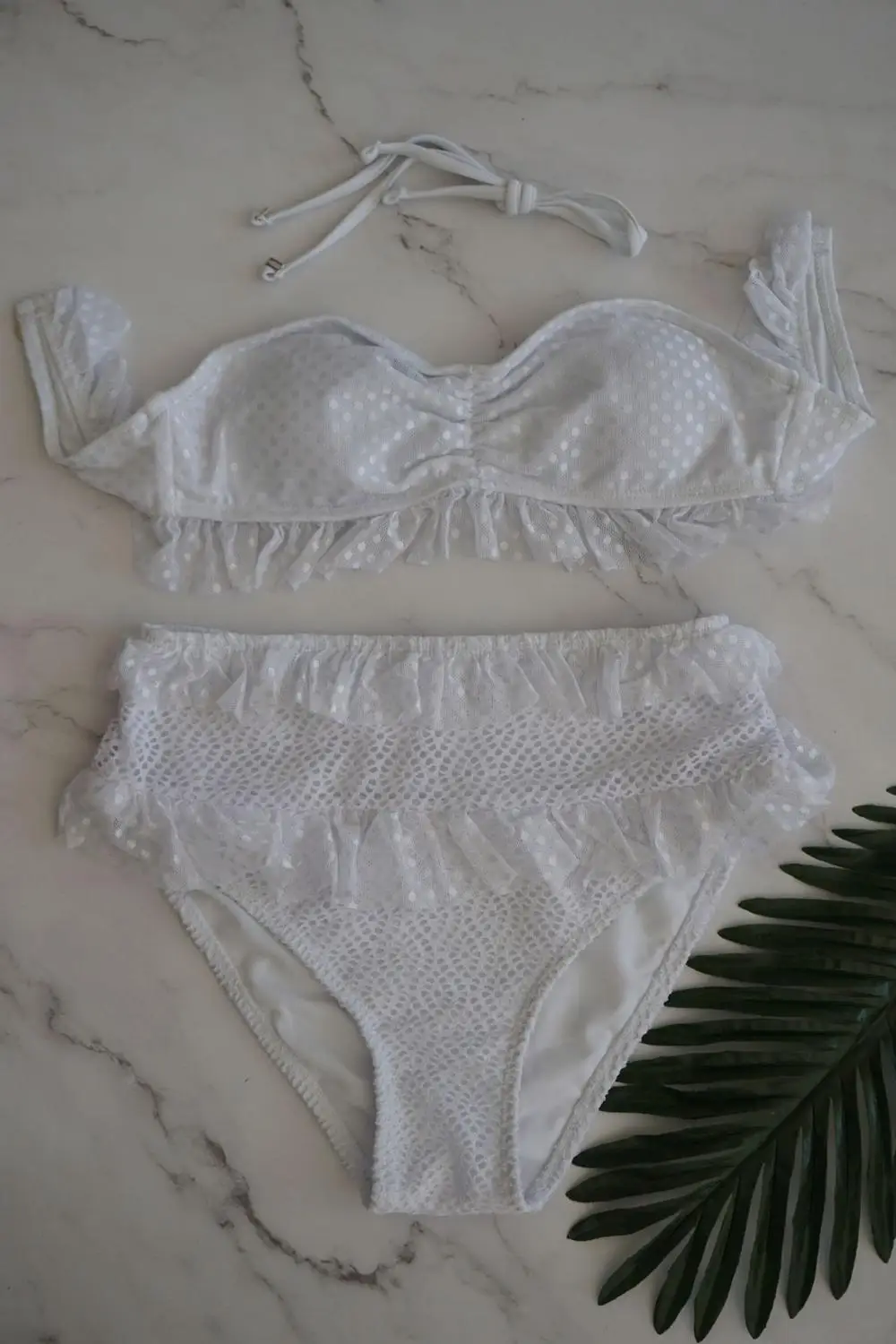 2020 Ruffle Swimwear Crochet Swimming Suits Mesh Lace Bandeau Bikini Top High-Waist Swimsuit Bottom Retro Beach Wear Push Up XL 
2020 Ruffle Swimwear Crochet Swimming Suits Mesh Lace Bandeau Bikini Top High-Waist Swimsuit Bottom Retro Beach Wear Push Up XL