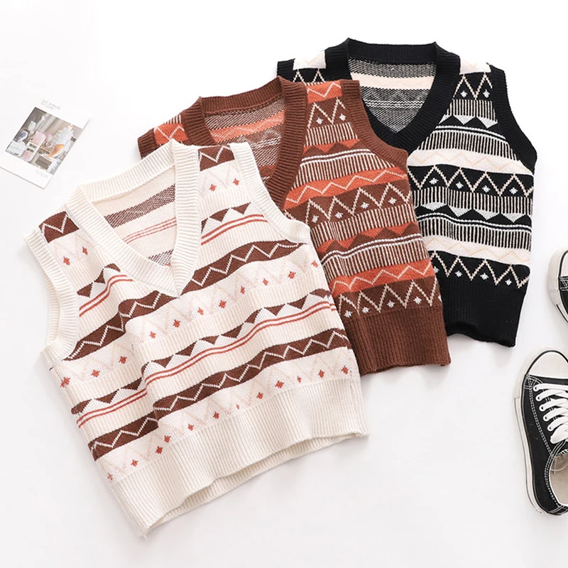2021 Spring Autumn New Sweater Vest Women Korean V Neck Loose Knitwear Sleeveless Jacket Female Soft Chic Knit Tank Tops Female
2021 Spring Autumn New Sweater Vest Women Korean V Neck Loose Knitwear Sleeveless Jacket Female Soft Chic Knit Tank Tops Female