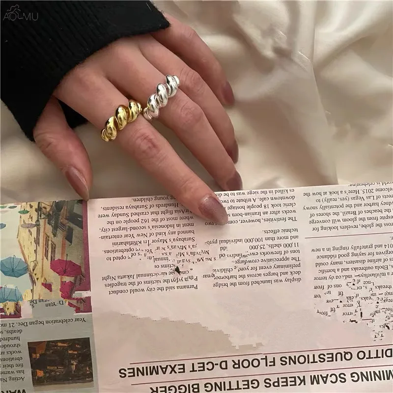 Punk Weaved Rings for Women Vintage Alloy Handmade Twisted Adjustable Gothic Couple Wedding Rings Whole Sale Jewelry
Punk Weaved Rings for Women Vintage Alloy Handmade Twisted Adjustable Gothic Couple Wedding Rings Whole Sale Jewelry