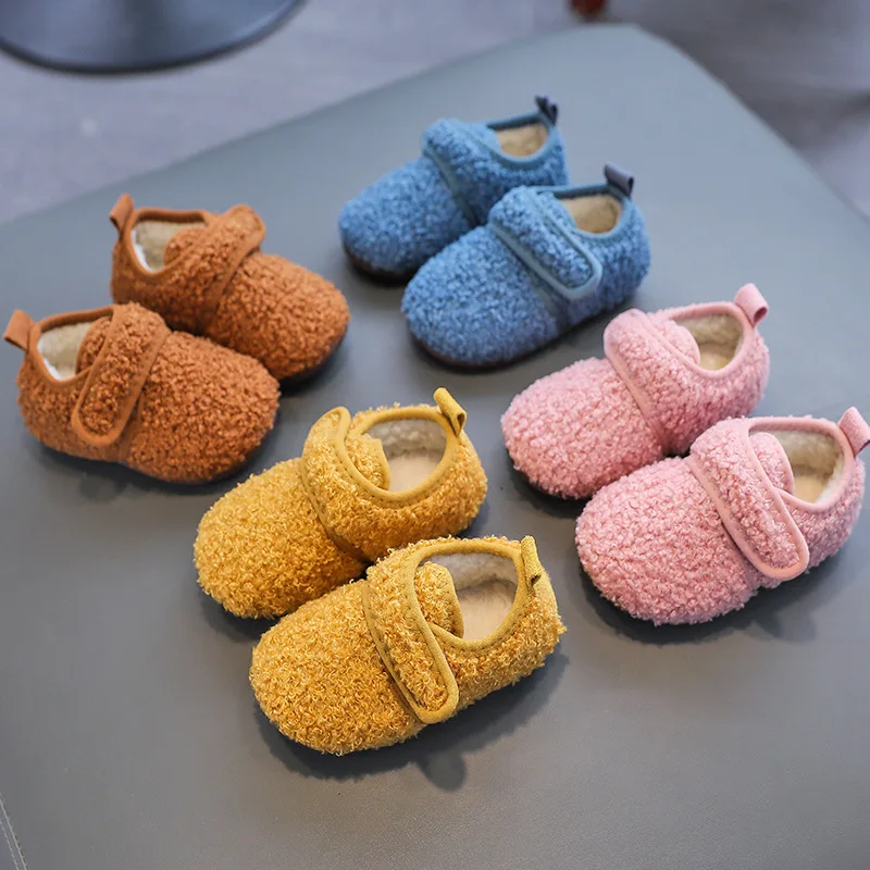 Mao Mao 2022 Winter Children's Cotton Slippers Baby Soft Toddler Shoes Boys Indoor Home Shoes Bao Root Non-slip Children Feature 
Mao Mao 2022 Winter Children's Cotton Slippers Baby Soft Toddler Shoes Boys Indoor Home Shoes Bao Root Non-slip Children Feature