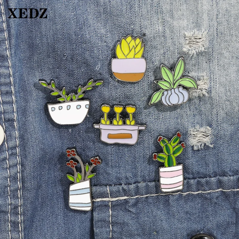 XEDZ green plant potted enamel pin flowers fleshy cactus flower healthy life beautiful natural bright badge jewelry brooch gift 
XEDZ green plant potted enamel pin flowers fleshy cactus flower healthy life beautiful natural bright badge jewelry brooch gift