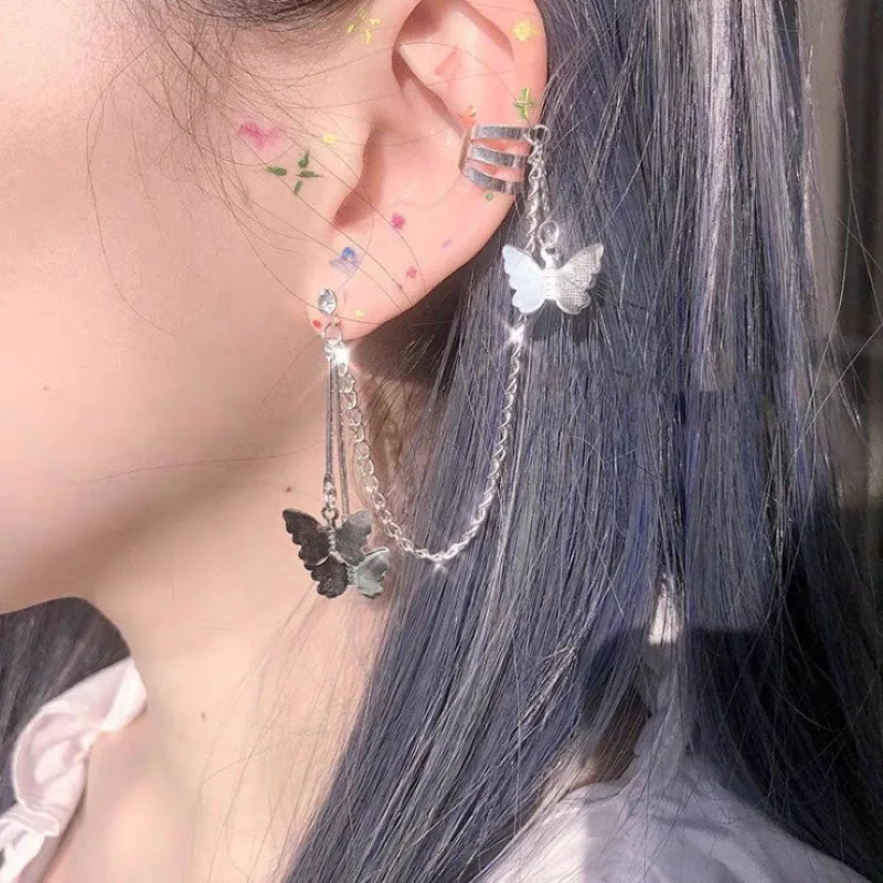 2021 Alloy Butterfly Clip Earrings Ear Hook Pendant Retro Simple Silver Metal Earrings for Women Girls Fashion Jewelry
2021 Alloy Butterfly Clip Earrings Ear Hook Pendant Retro Simple Silver Metal Earrings for Women Girls Fashion Jewelry
