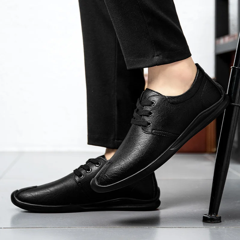 Fashion Men Shoes Mens lace up Flats Casual Shoes genuine leather outdoor Comfortable Breathable Flats Driving shoes men 
Fashion Men Shoes Mens lace up Flats Casual Shoes genuine leather outdoor Comfortable Breathable Flats Driving shoes men