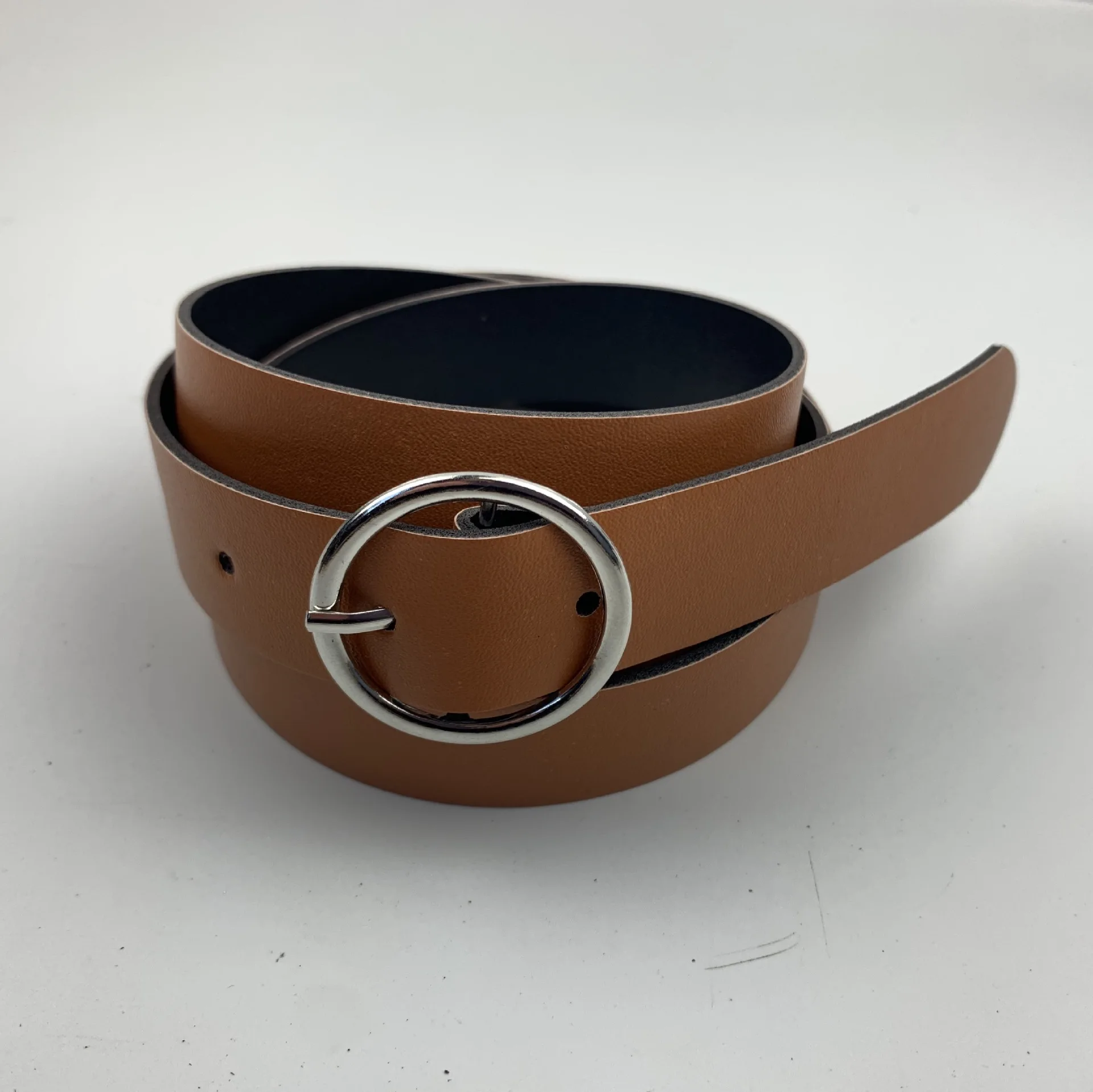 Factory Direct Sale 2021 Hot Selling Men's And Women's Automatic Belt Buckle For Leisure, Business Contracted Belt PDA3-PDA6
Factory Direct Sale 2021 Hot Selling Men's And Women's Automatic Belt Buckle For Leisure, Business Contracted Belt PDA3-PDA6