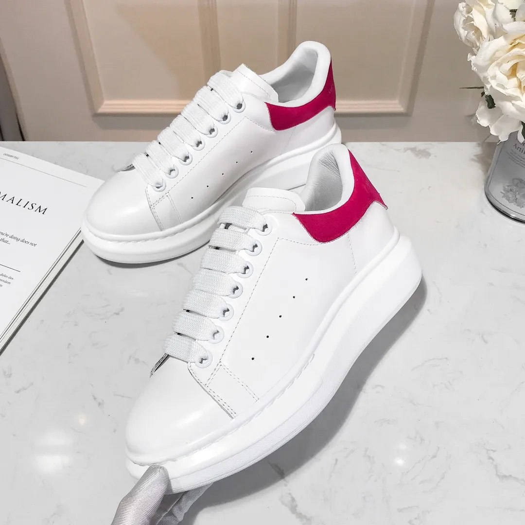 Many colors Simple style Famous Luxury Designer Brand men's casual white shoes women's sports With Original Brand Box
Many colors Simple style Famous Luxury Designer Brand men's casual white shoes women's sports With Original Brand Box