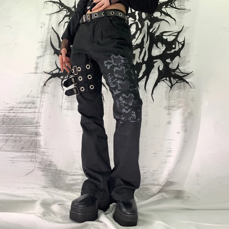 Y2K Gothic Grunge Black Jeans Harajuku Vintage Bandage Cargo Pants E-girl Punk Buckle Straight Long Trousers Women Streetwear
Y2K Gothic Grunge Black Jeans Harajuku Vintage Bandage Cargo Pants E-girl Punk Buckle Straight Long Trousers Women Streetwear