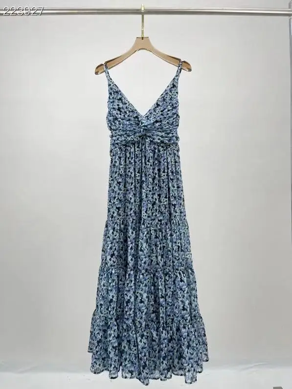 2021 Newest Designer Women Spaghetti Strap V-Neck Sleeveless Runway Holiday Long Dress Summer Ladies Flowers Print Vestidos
2021 Newest Designer Women Spaghetti Strap V-Neck Sleeveless Runway Holiday Long Dress Summer Ladies Flowers Print Vestidos