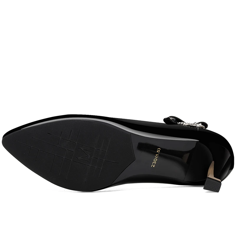Mirror PU Leather Women Pumps Thin Heels Pointed Toe Women Shoes High Heeled Shoes For Woman Office&Career Shoes 3-109
Mirror PU Leather Women Pumps Thin Heels Pointed Toe Women Shoes High Heeled Shoes For Woman Office&Career Shoes 3-109