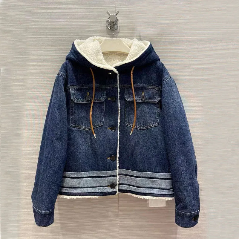 2021 Autumn Winter Woman's Jackets Jeans Coat Button Pockets Hooded Cashmere Warm Thick Jackets 
2021 Autumn Winter Woman's Jackets Jeans Coat Button Pockets Hooded Cashmere Warm Thick Jackets