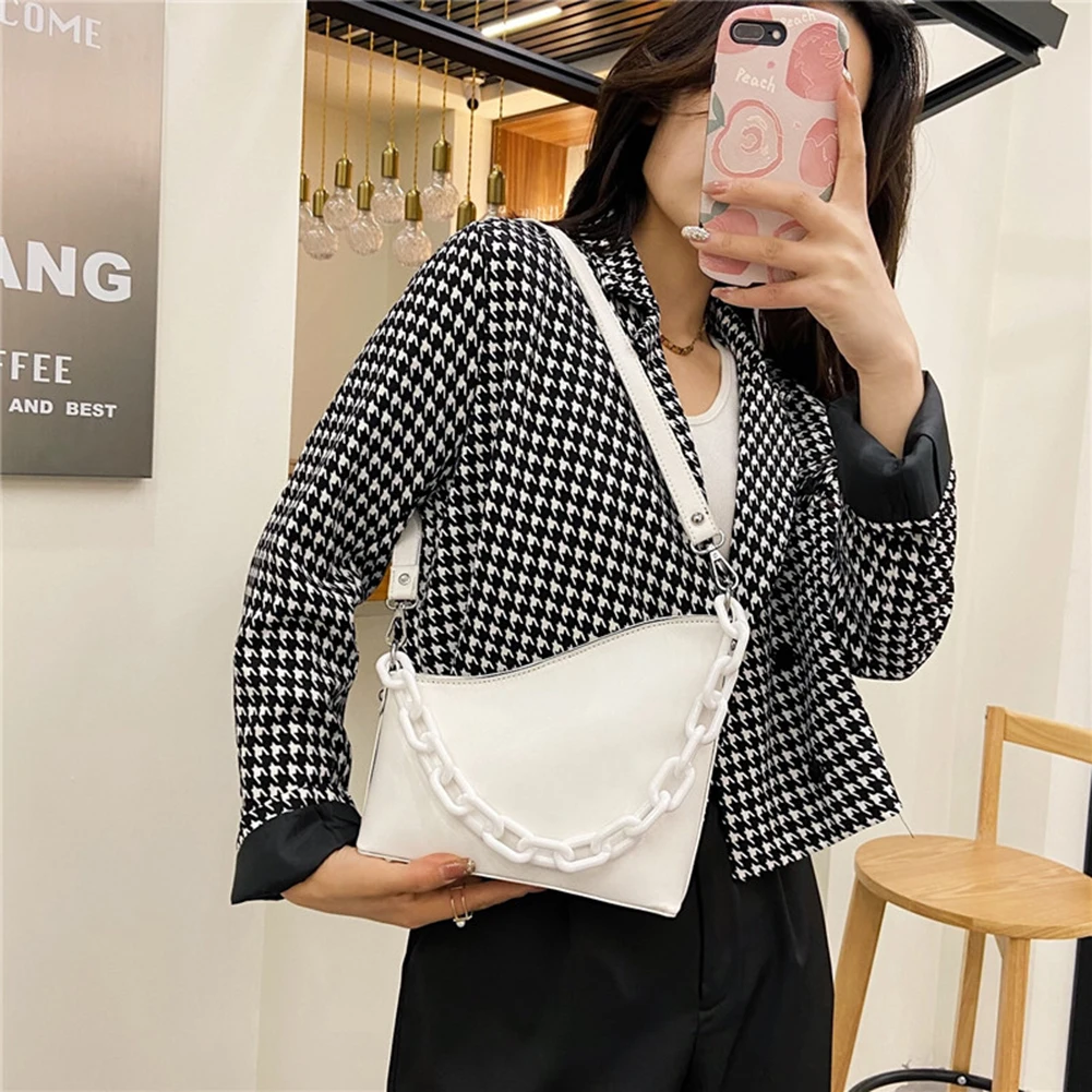 Fashion Women Pure Color PU Leather Chain Shoulder Underarm Bag Casual Ladies Handbags Small Purse
Fashion Women Pure Color PU Leather Chain Shoulder Underarm Bag Casual Ladies Handbags Small Purse