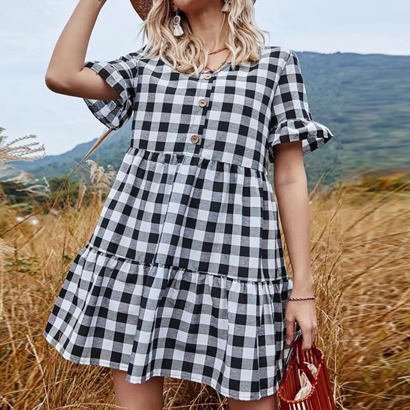 Women Black White Plaid Short Dress Summer Short Sleeve Ruffles Cotton Linen O-Neck Waist Mini Dress vestidos mujer verano 2021
Women Black White Plaid Short Dress Summer Short Sleeve Ruffles Cotton Linen O-Neck Waist Mini Dress vestidos mujer verano 2021