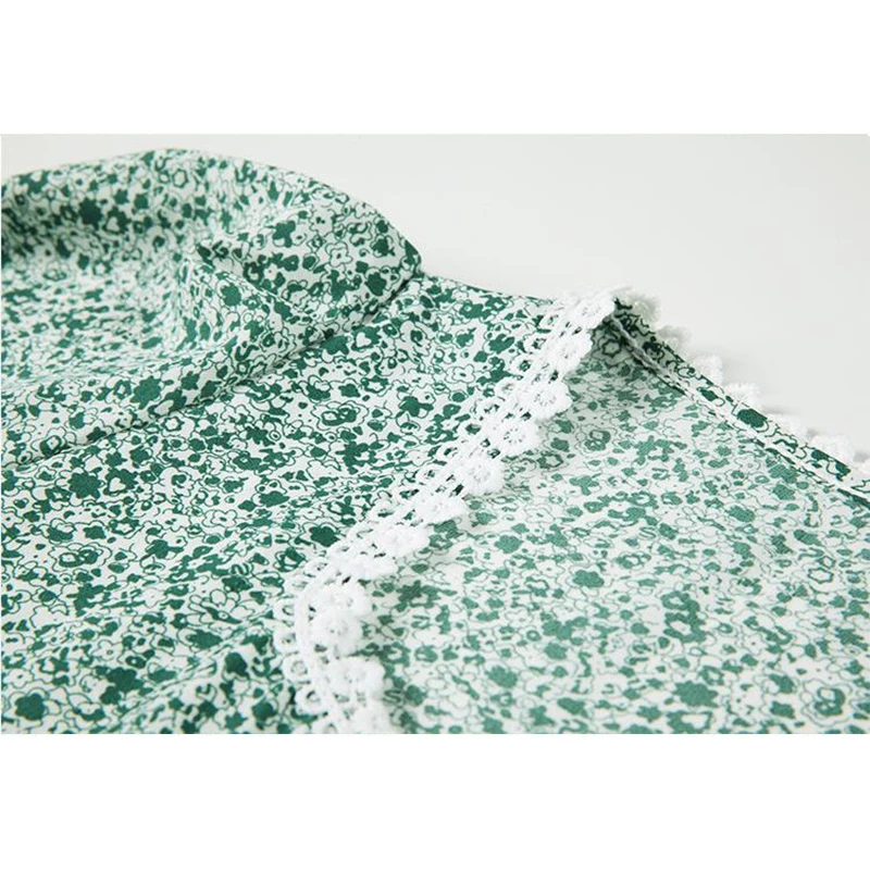 Vintage Elegant Short Sleeve Print Women Dress With Knit Suspender Vest Korean Style Summer 2021 Sweet Temperament Ladies Dress
Vintage Elegant Short Sleeve Print Women Dress With Knit Suspender Vest Korean Style Summer 2021 Sweet Temperament Ladies Dress