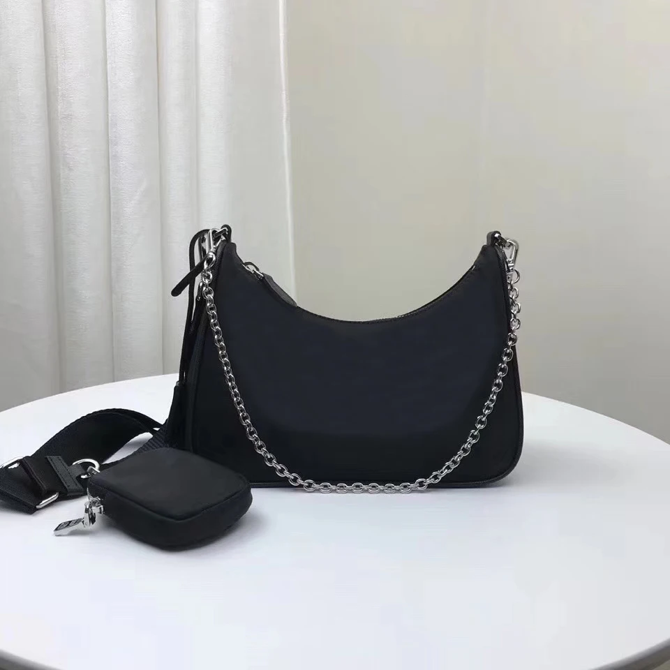 sac de luxe femme Three-in-one chain women shoulder bag hobos underarm bag with box and dust bag nylon cloth chain handbag
sac de luxe femme Three-in-one chain women shoulder bag hobos underarm bag with box and dust bag nylon cloth chain handbag