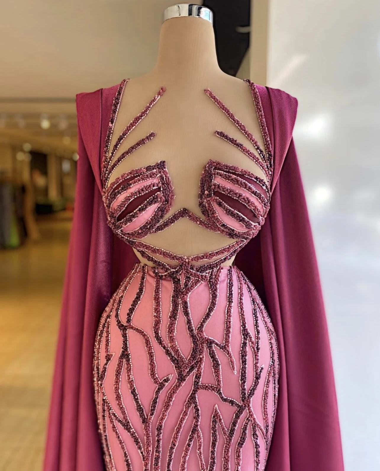 YILIBER Evening dresses 2021 vintage vlack pearls long sleeves evening gowns beading prom dresses for women short dresses
YILIBER Evening dresses 2021 vintage vlack pearls long sleeves evening gowns beading prom dresses for women short dresses