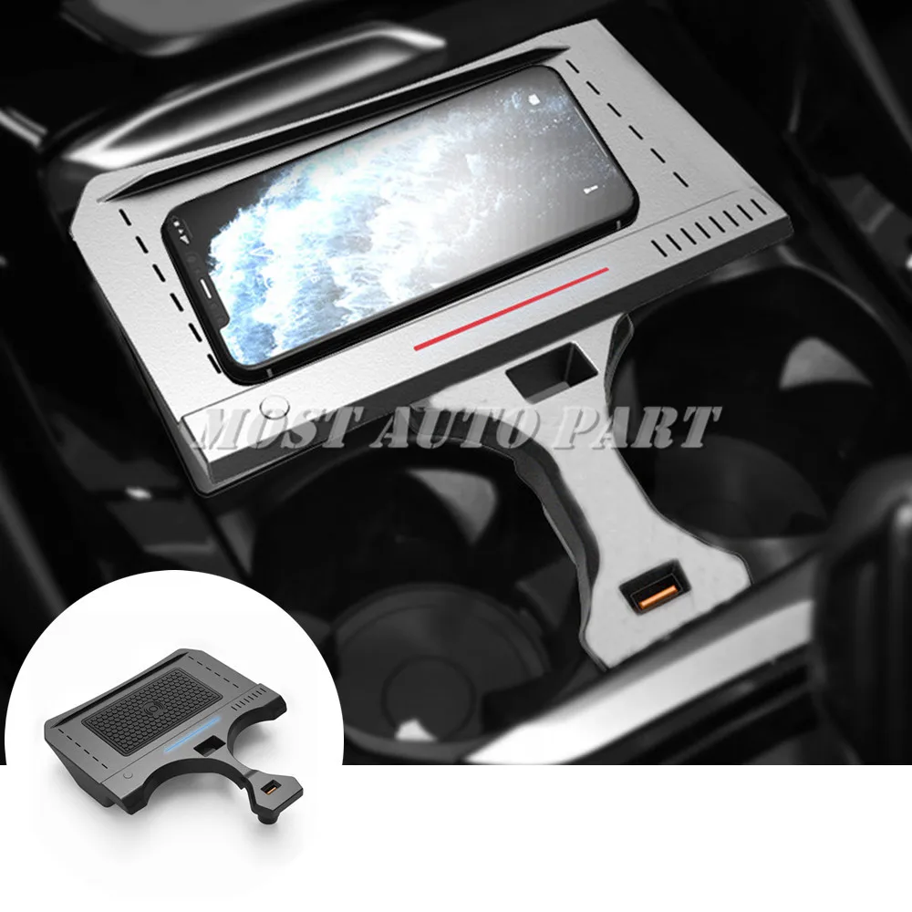 Interior Car Wireless Charger Phone Charger Center Console Trim For BMW X5 X6 G05 G06 2019-2021 1pcs
Interior Car Wireless Charger Phone Charger Center Console Trim For BMW X5 X6 G05 G06 2019-2021 1pcs