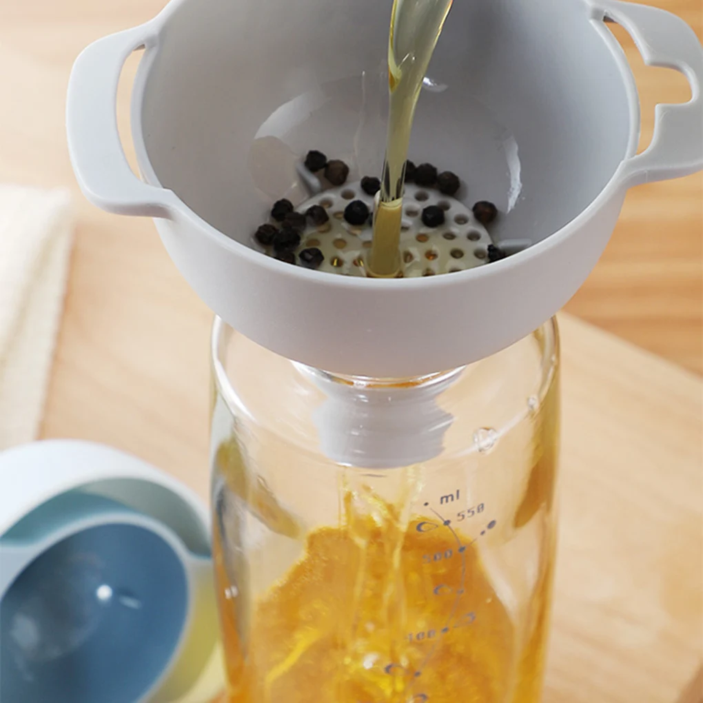 4 in 1 Multi-function Funnel Set Wide Mouth Plastic Funnel Filter Oil Pot Liquids Pour Household Kitchen Tool
4 in 1 Multi-function Funnel Set Wide Mouth Plastic Funnel Filter Oil Pot Liquids Pour Household Kitchen Tool