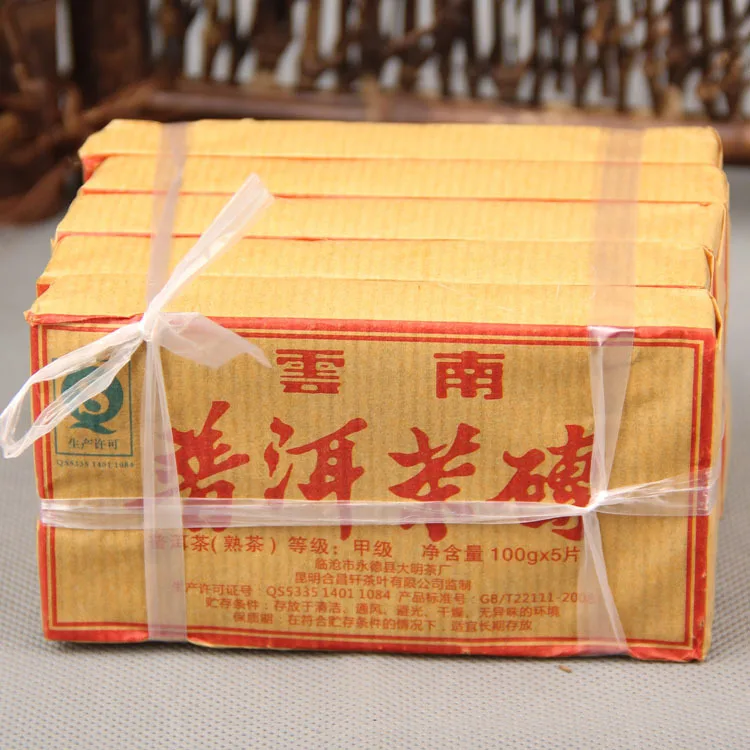 2008 Китайский Юньнань, зрелый чай пуэр 5*100 г/шт. pu'er, старинные чайные листья, зеленая еда для ухода за здоровьем, снижения веса
2008 Китайский Юньнань, зрелый чай пуэр 5*100 г/шт. pu'er, старинные чайные листья, зеленая еда для ухода за здоровьем, снижения веса