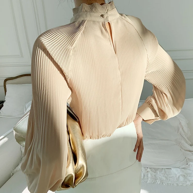 Vintage Lantern Sleeve Women Tops Elegant White Womens Clothes Loose Chiffon Pleated Ladies Blouse 2021 Spring
Vintage Lantern Sleeve Women Tops Elegant White Womens Clothes Loose Chiffon Pleated Ladies Blouse 2021 Spring