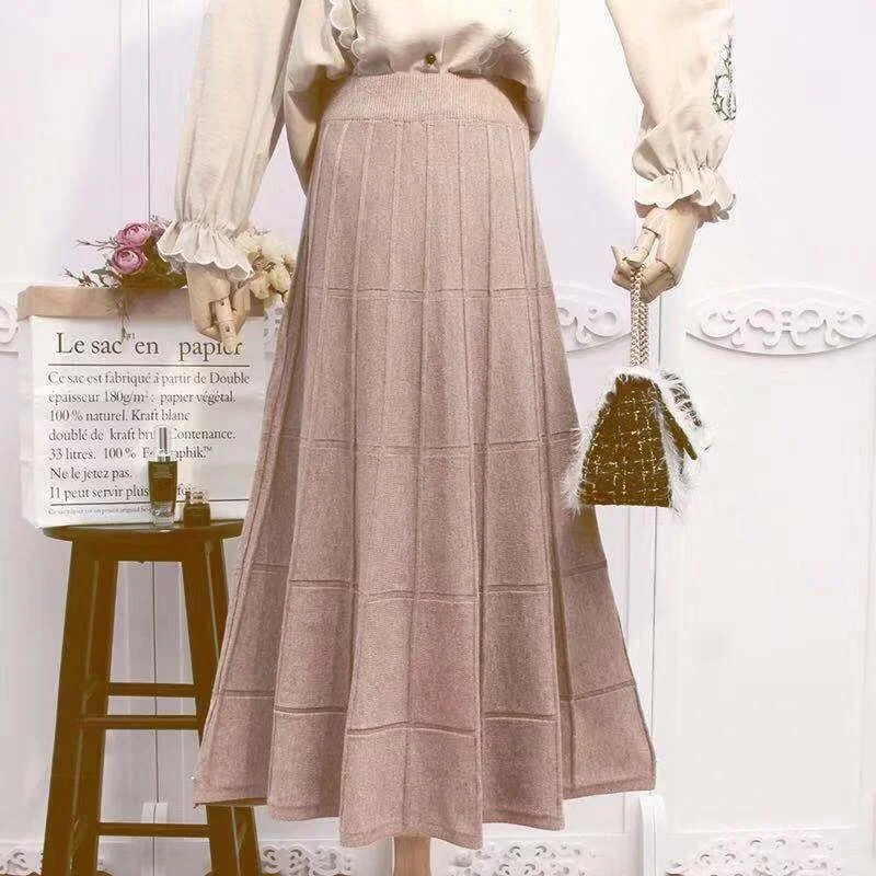 2021 Autumn Winter Fashion Women Solid Color A-line High Waist Knitted Sweater Skirt Female Long Skirts Jupe Femme Mujer Y692
2021 Autumn Winter Fashion Women Solid Color A-line High Waist Knitted Sweater Skirt Female Long Skirts Jupe Femme Mujer Y692