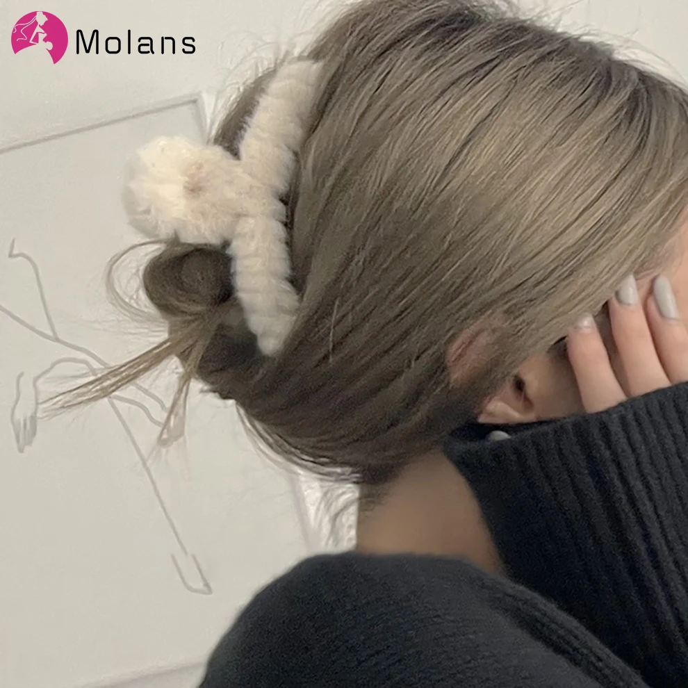 Molans New Plush Hair Claws Crab Hair Clips for Women Girls Barrette Hairgrip Hairpins Ponytail Holder Winter Hair Accessories
Molans New Plush Hair Claws Crab Hair Clips for Women Girls Barrette Hairgrip Hairpins Ponytail Holder Winter Hair Accessories