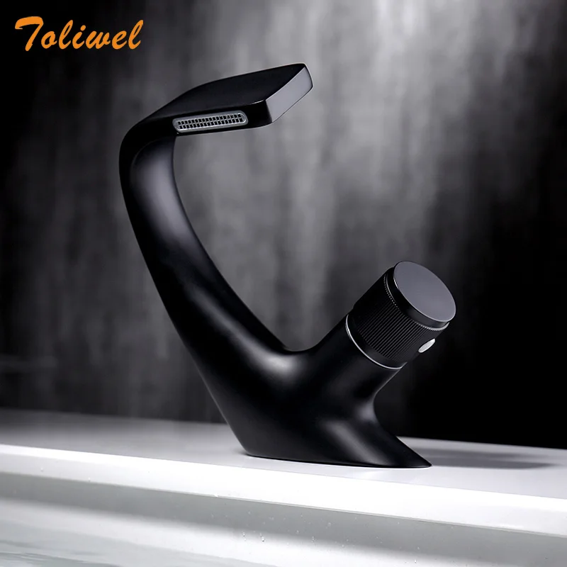 Copper Single Hole Single Handles Hot and Cold Basin Mixer Faucet Bathroom Vessel Sink Mixer Taps
Copper Single Hole Single Handles Hot and Cold Basin Mixer Faucet Bathroom Vessel Sink Mixer Taps