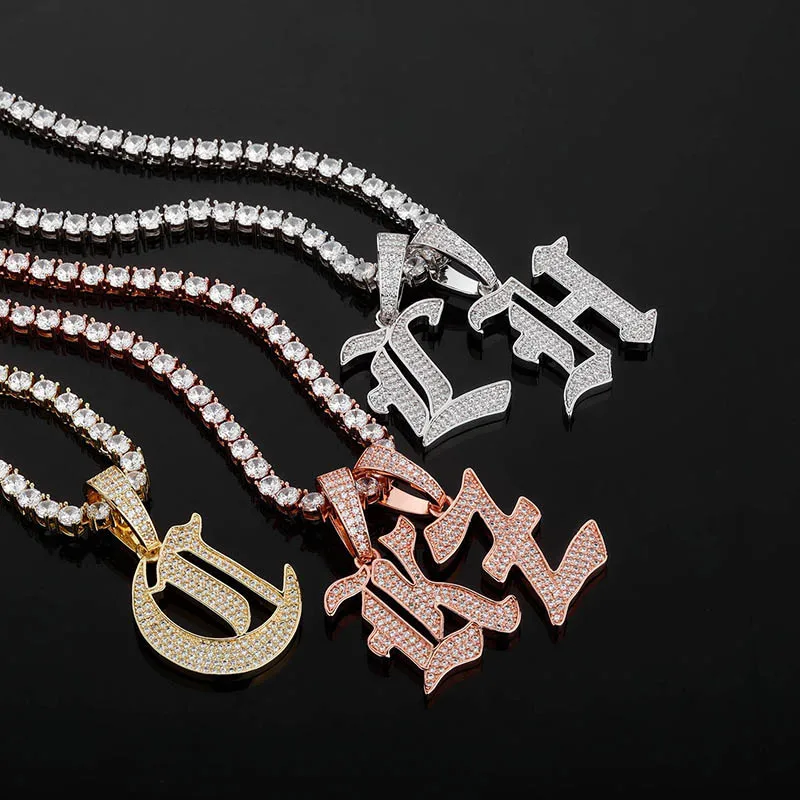 Hip Hop Micro Paved AAA CZ CZ Stone Paved Bling Iced Out Letters Name Pendants Necklaces for Men Rapper Jewelry
Hip Hop Micro Paved AAA CZ CZ Stone Paved Bling Iced Out Letters Name Pendants Necklaces for Men Rapper Jewelry