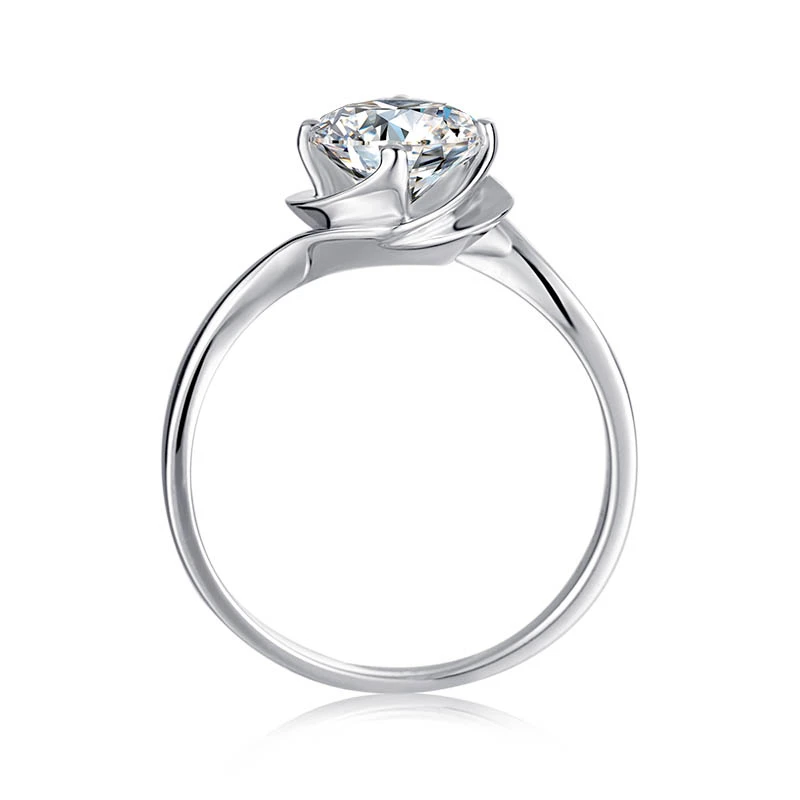 Classic 1.0 Carat Wedding Ring 925 Solid Silver Engagement Rings Round bag Moissanites Jewelry Rings For Women M29A
Classic 1.0 Carat Wedding Ring 925 Solid Silver Engagement Rings Round bag Moissanites Jewelry Rings For Women M29A