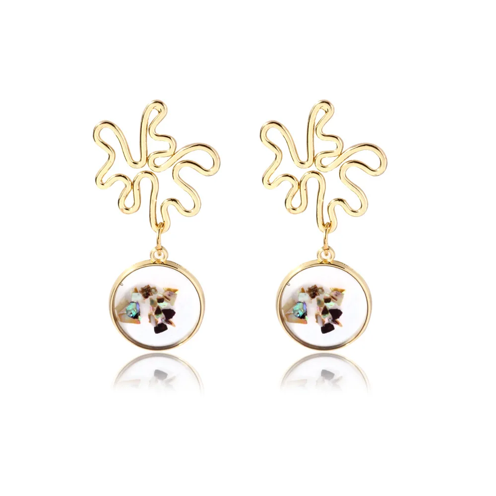 VG 6 YM New Fashion Dripping Oil Alloy Irregular Drop Earrings Simple Design Dangle Earrings For Women Party Jewelry Wholesale
VG 6 YM New Fashion Dripping Oil Alloy Irregular Drop Earrings Simple Design Dangle Earrings For Women Party Jewelry Wholesale