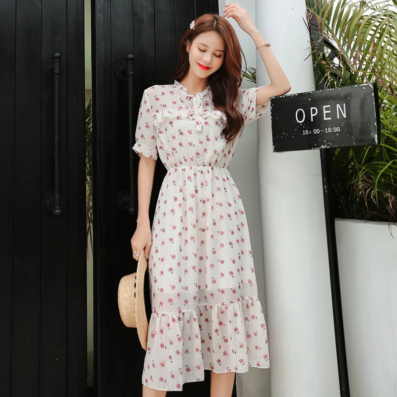 Summer Beach Sexy Midi Dress Women Casual Short-sleeve Empire Print Vintage Club Dress 2020 Female Fashion Party Dresses Vestido
Summer Beach Sexy Midi Dress Women Casual Short-sleeve Empire Print Vintage Club Dress 2020 Female Fashion Party Dresses Vestido