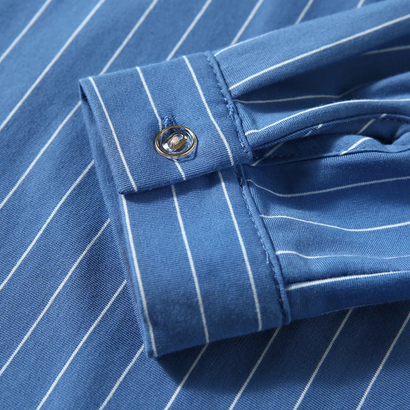 2020 Autumn cotton Women lace top Long sleeve Sexy slim o neck Crochet blue shirt Fashion Hollow out blouse Blusa
2020 Autumn cotton Women lace top Long sleeve Sexy slim o neck Crochet blue shirt Fashion Hollow out blouse Blusa