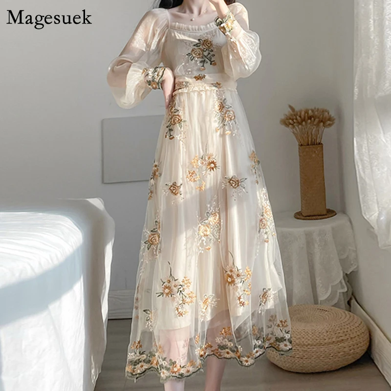 Vintage Long Dress Women Elegant Lantern Sleeve Sexy Floral Mesh Dress Women Embroidered Casual Ladies Dresses Vestidos 10120
Vintage Long Dress Women Elegant Lantern Sleeve Sexy Floral Mesh Dress Women Embroidered Casual Ladies Dresses Vestidos 10120