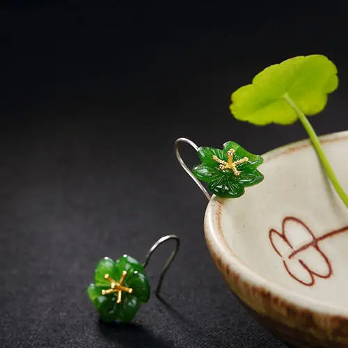 Natural Hetian Jade Green Jade Stud Earrings Spinach Lu'er Ornament Plum Blossom Jade Eardrops Sterling Silver Anti-Allergy Orna
Natural Hetian Jade Green Jade Stud Earrings Spinach Lu'er Ornament Plum Blossom Jade Eardrops Sterling Silver Anti-Allergy Orna
