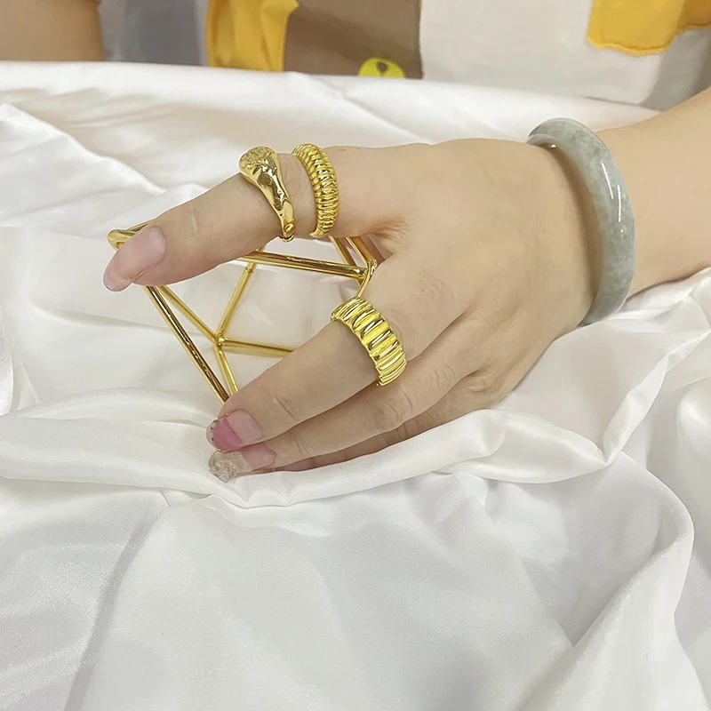 ROMAD 925 Sterling Silver Gold Geometric Irregular Chunky Finger Ring for Women Men Multi-layer Lines Open Rings Party Jewelry
ROMAD 925 Sterling Silver Gold Geometric Irregular Chunky Finger Ring for Women Men Multi-layer Lines Open Rings Party Jewelry