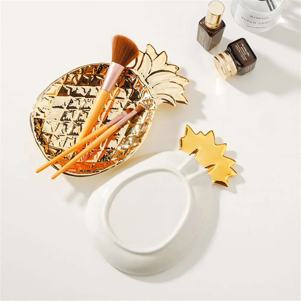 Pineapple Shaped Storage Tray Nordic Ceramic Dessert Dish Dresstable Jewelry Display Plate Home Entrance Keys Organizer Trays
Pineapple Shaped Storage Tray Nordic Ceramic Dessert Dish Dresstable Jewelry Display Plate Home Entrance Keys Organizer Trays