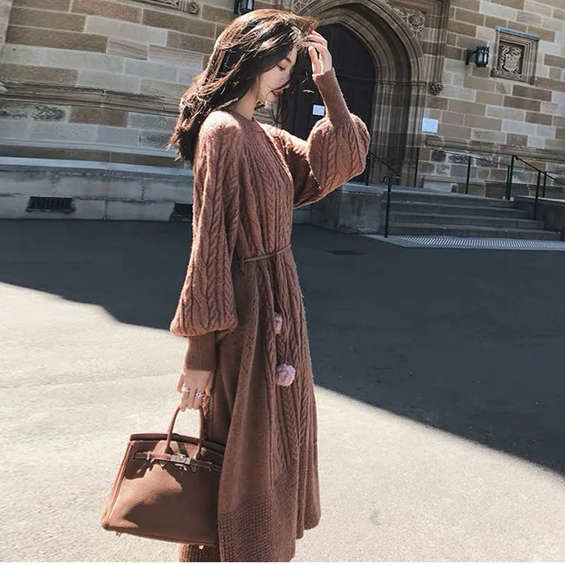 Pregnant Women's French Girls' Retro Wool Dress New Waist Closing and Backing Knitted Dress in Autumn and Winter 2021
Pregnant Women's French Girls' Retro Wool Dress New Waist Closing and Backing Knitted Dress in Autumn and Winter 2021