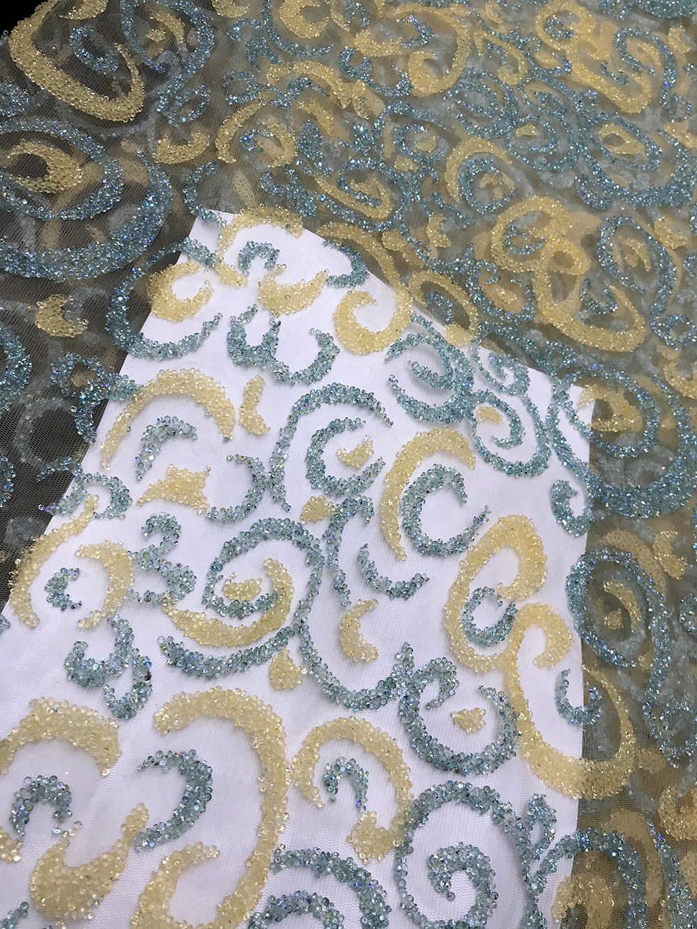 Champagne African George Floral Heavy Beaded Net Lace Tulle Fabric with Rhinestones Full Beads Crystal Sewing Material for Dress
Champagne African George Floral Heavy Beaded Net Lace Tulle Fabric with Rhinestones Full Beads Crystal Sewing Material for Dress