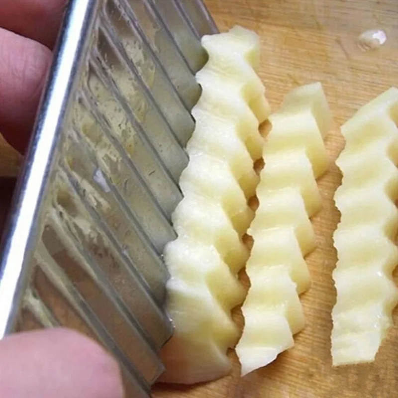 New Stainless Steel Potato Chip Dough Vegetable Crinkle Wavy Cutter Slicer Fruits Food Cutterly Tools THJ99
New Stainless Steel Potato Chip Dough Vegetable Crinkle Wavy Cutter Slicer Fruits Food Cutterly Tools THJ99
