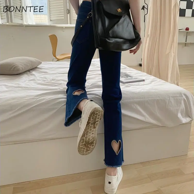 Jeans Women Hollow Out Sexy Chic Flare Trousers Vintage High Waist Ripped All-match Fashion High-street Ankle Length Female Lady
Jeans Women Hollow Out Sexy Chic Flare Trousers Vintage High Waist Ripped All-match Fashion High-street Ankle Length Female Lady