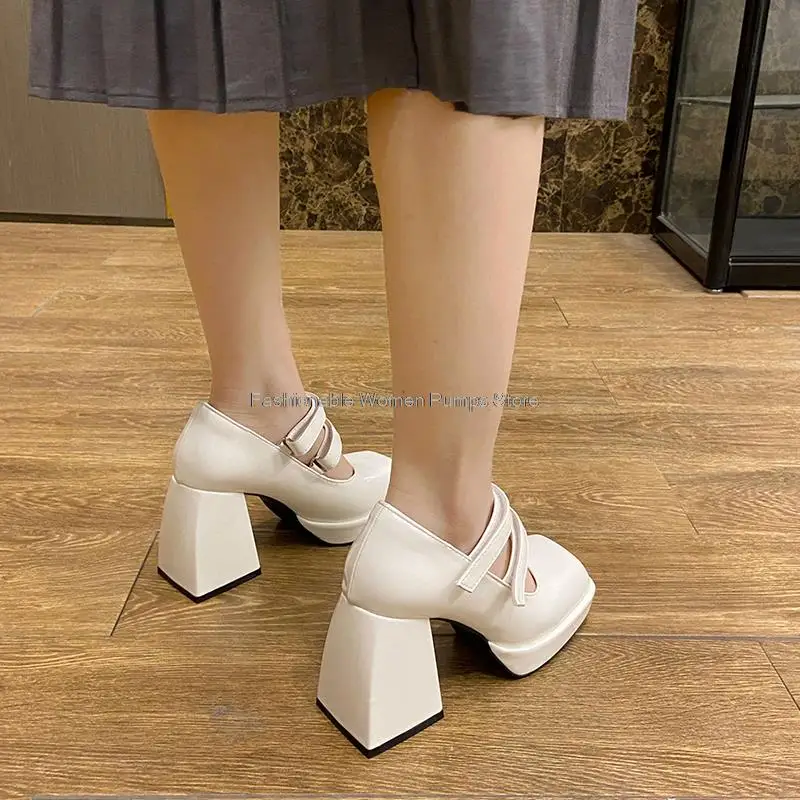 2021 New Women High heels Platform Mary Jane Shoes Female Sexy French Style Patent Leather Punk Woman Shoes Cosplay Casual Shoes
2021 New Women High heels Platform Mary Jane Shoes Female Sexy French Style Patent Leather Punk Woman Shoes Cosplay Casual Shoes